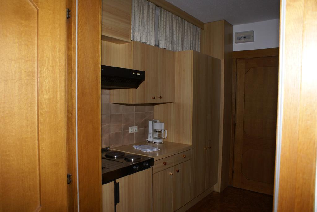 Apartmán Haus Schuschnig Bad Kleinkirchheim Pokoj fotografie